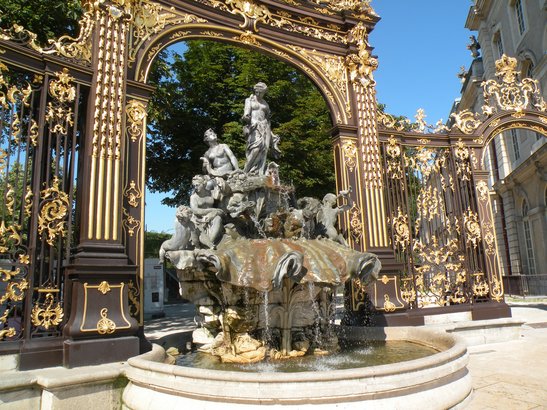  Fontaine d' Amphitrite